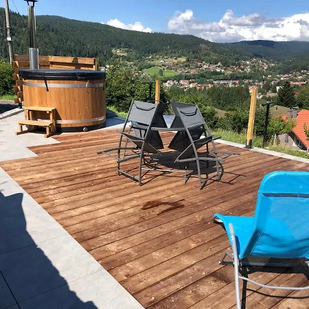 Du Parc Apartment *